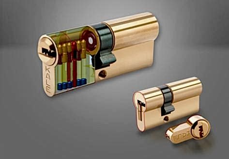 Karşıyaka Kapı Tamircisi